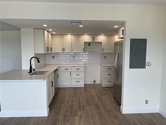 3rd image of 3550 Galt Ocean Dr APT 1907