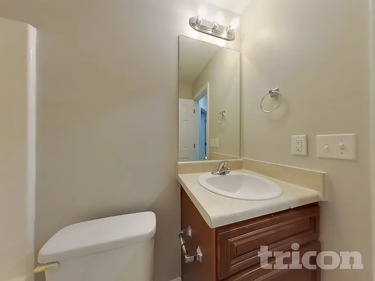 247 Augusta Woods Dr — Photo 14