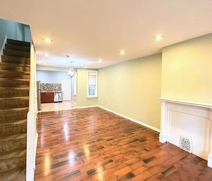 5532 Pemberton St — Photo 6