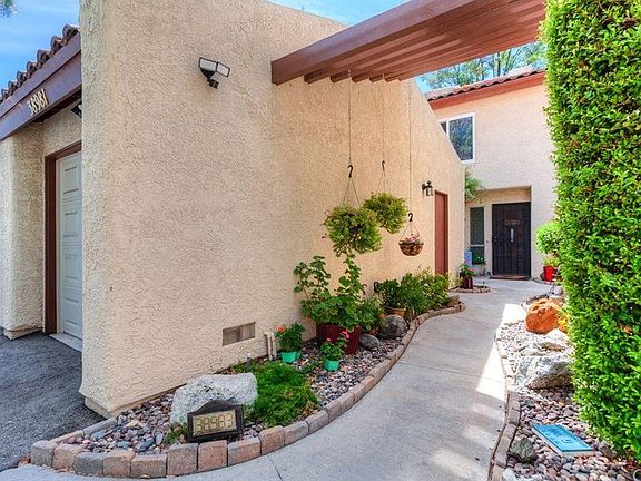5th image of 38983 Paseo De Oro