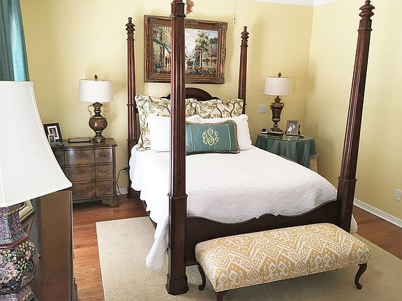 Master Bedroom, 1st Floor