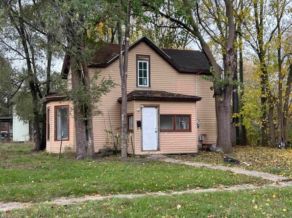 1125 8th St, Rockford, IL 61104