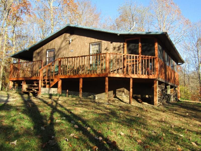 1st image of 692 Weber Ln