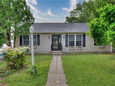 5 Hamlet Ct, Bristol, RI, 02809