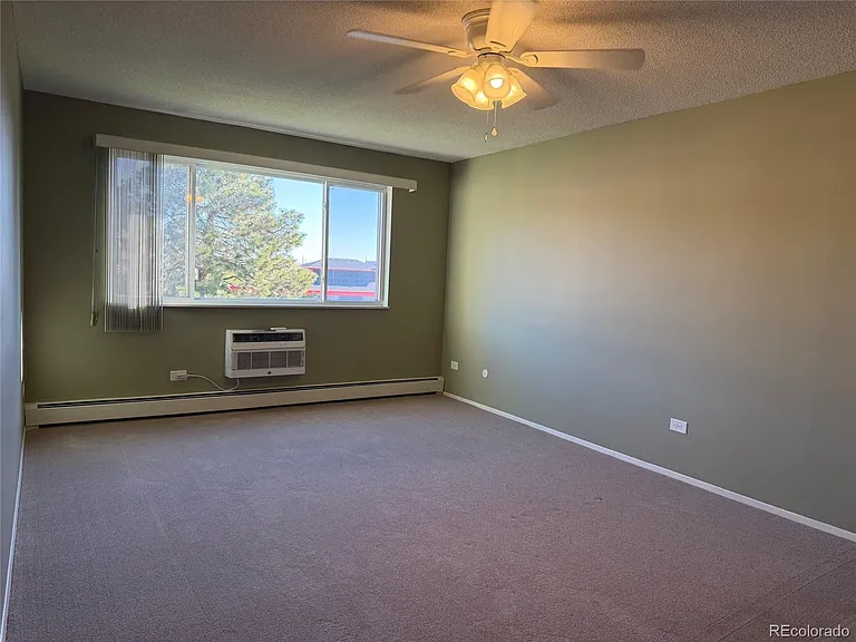 350 S Clinton St #10C — Photo 14