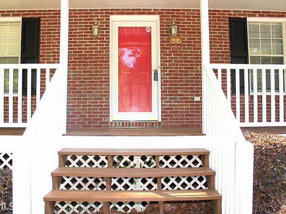 4th image of 106 Bradford Pl