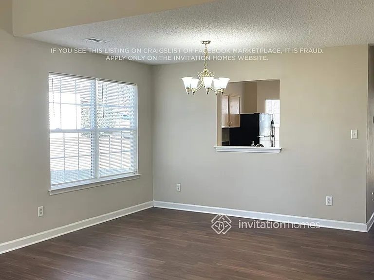 2307 Jacobs Ct — Photo 3