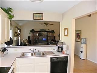 5th image of 618 Concho Dr
