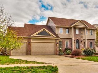1899 NW 155th Ct, Clive, IA 50325