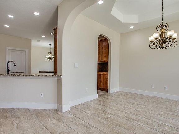 4th image of 6806 Christina Ln