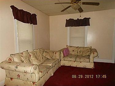 5th image of 214 N Sharpsville Ave
