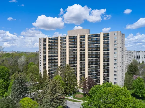 120 Cherryhill Place, 110