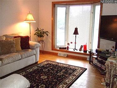 3rd image of 597 Purdue Ave