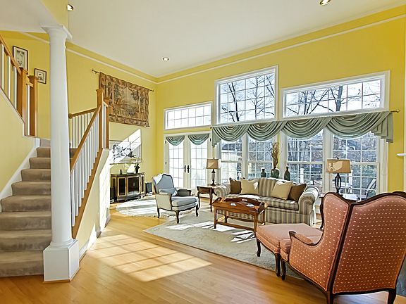 4th image of 12811 Dogwood Hills Ln