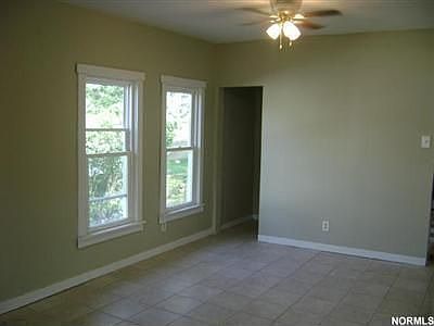 3rd image of 2633 Elyria Ave