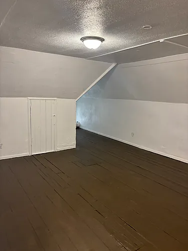 213 N 6th St #1/2 Photo 1