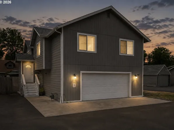 563 S State St, Sutherlin, OR 97479