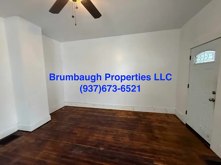 1027 Park Ave — Photo 22