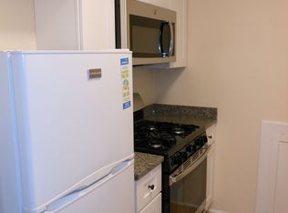 809 W Elm St #10555441, Winnetka, IL 60093