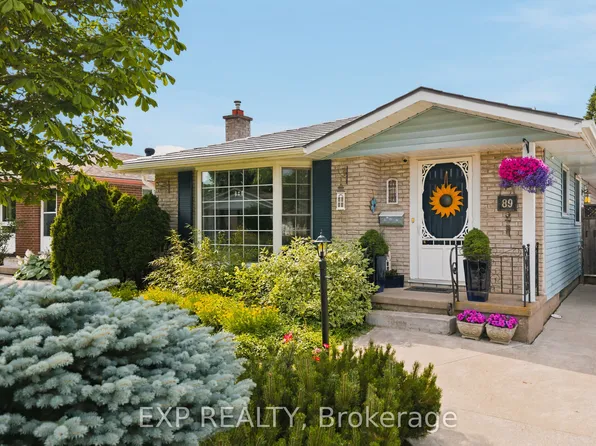 89 Geneva Cres, Kitchener, ON N2E 1M8
