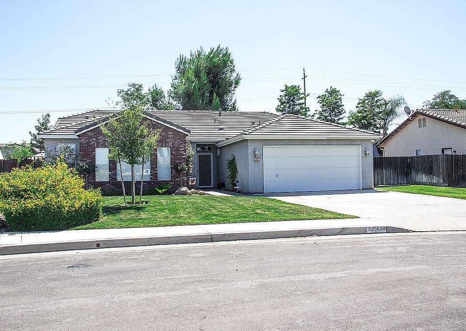 1st image of 2567 Plum Ln