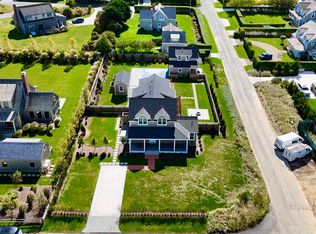 17 Cannonbury Ln, Nantucket, MA 02554