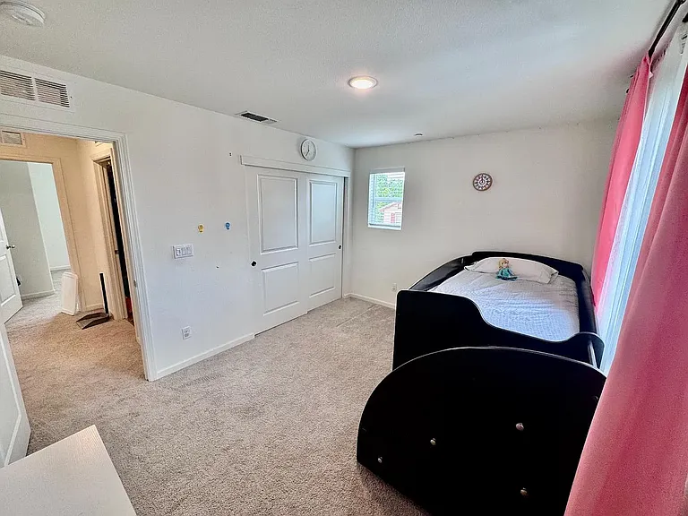 Kids bed room -2