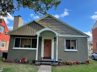 2008 Enslow Blvd, Huntington, WV 25701