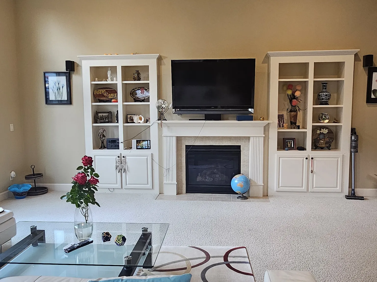 6 bed, 3527 sqft, $5,400 — Photo 3