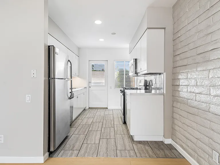 74210 Candlewood St #3 — Photo 13