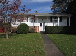 1267 Broad St, Montoursville, PA 17754