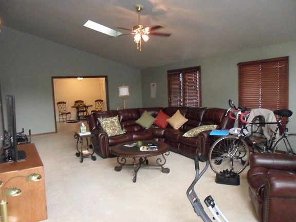 4th image of 3008 Willow Way