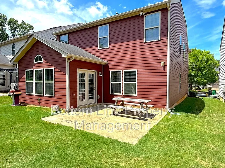 2507 Alyssa Ln — Photo 23