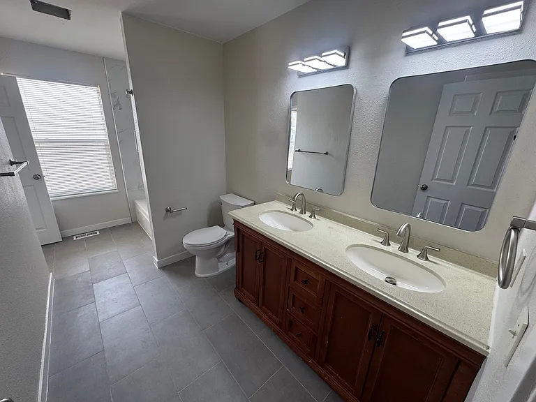 16004 E Adriatic Pl — Photo 14