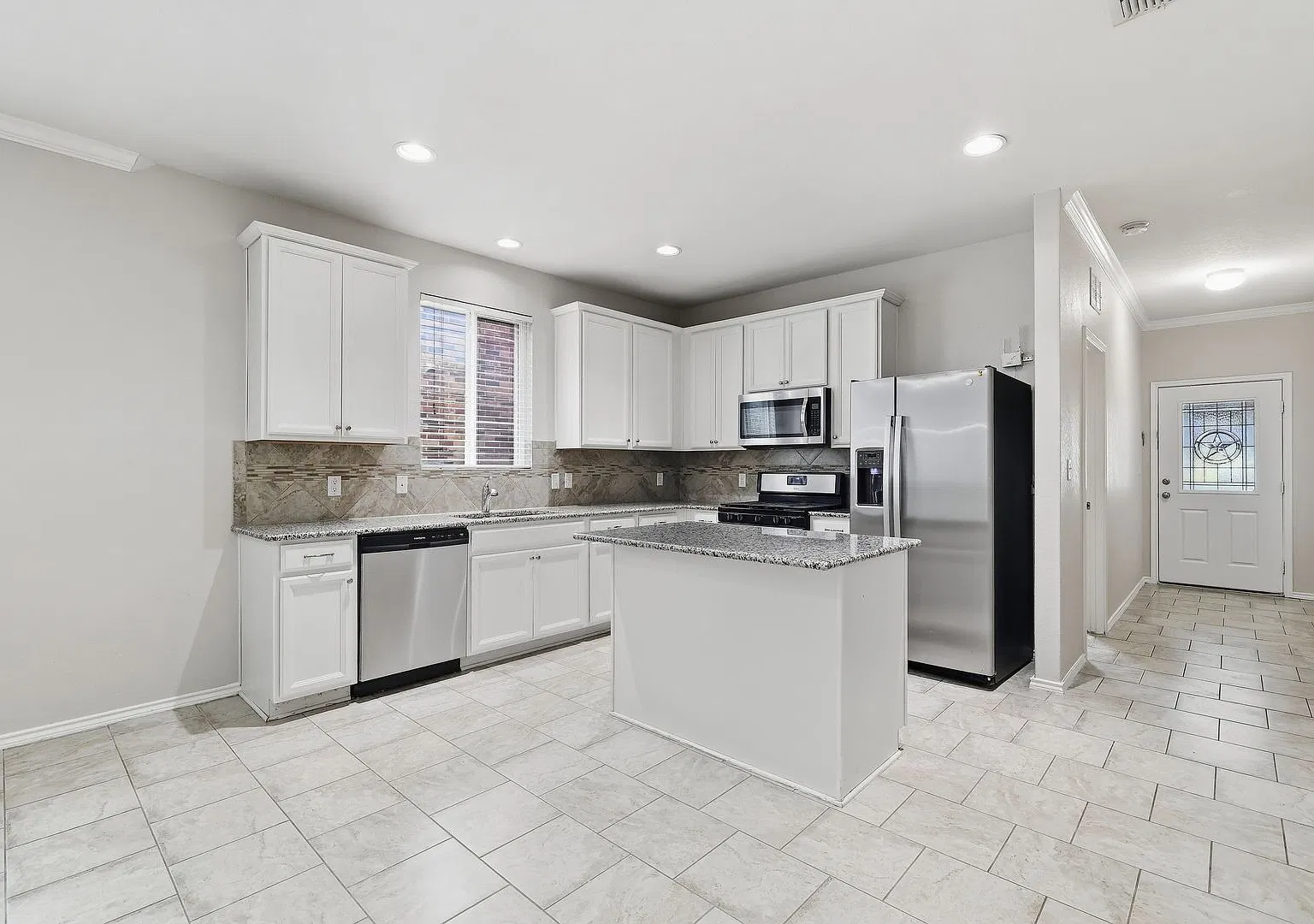 Arcadia Ridge Gem with Greenbelt Views & Covered Patio — Photo 4
