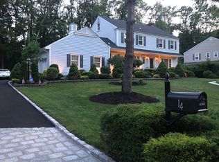 14 Fox Chase Ln, Morristown, NJ 07960