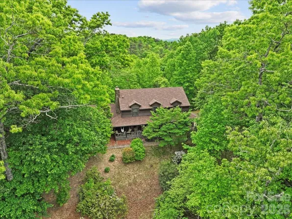 190 Executive Estates Dr, Old Fort, NC 28762