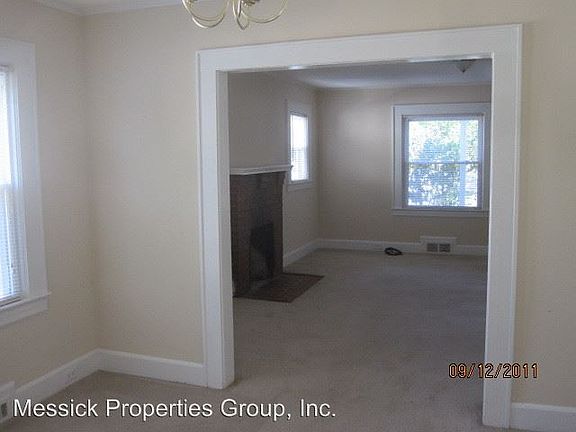 3rd image of 2512 Walker Ave