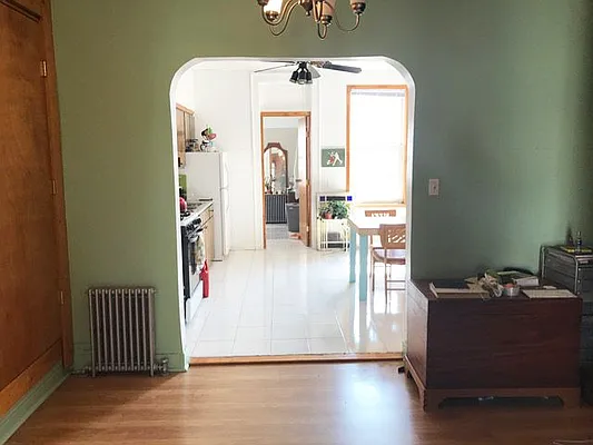 Rented by Ulas Real Estates Inc | media 62