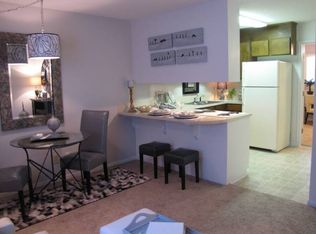 442 Lindsay St APT I, Kernersville, NC 27284