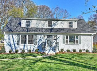 541 Sandridge Rd, Charlotte, NC 28210