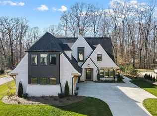 2010 Seth Dr, Matthews, NC 28104