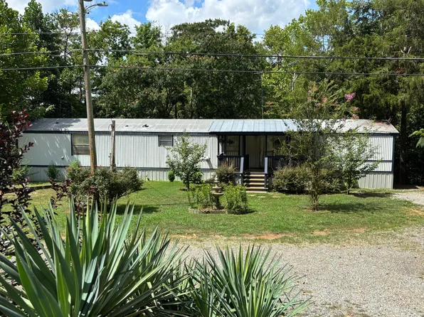 1298 Mullins Cove Rd, Whitwell, TN 37397