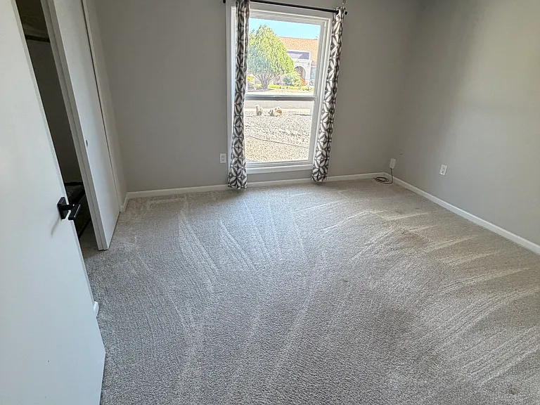 4931 E Hobart St — Photo 19
