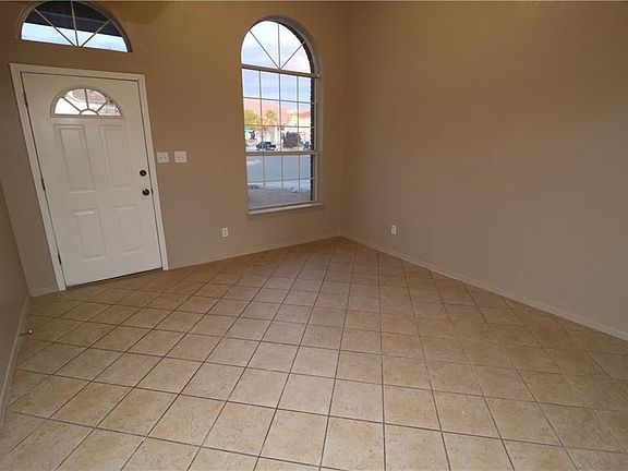 4th image of 7808 Plaza Blanca St