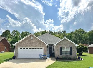 231 Hickory Point Ln, Helena, AL 35080