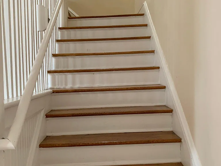 516 Douglas Ave — Photo 3