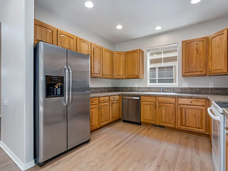 2944 Cornerstone Ln — Photo 8