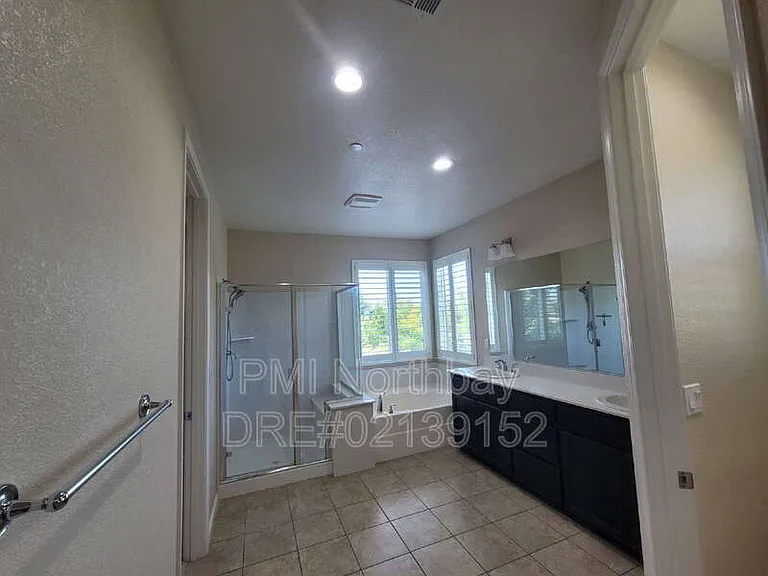 308 Aster St — Photo 24