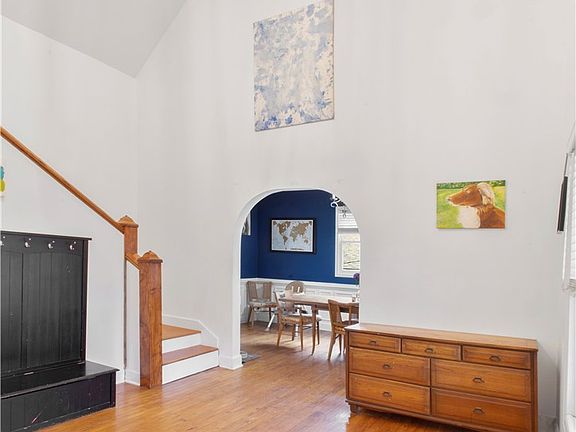 3rd image of 207 N 12th St